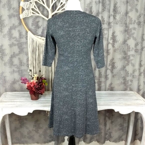 Eddie Bauer gray abstract print dress super soft - Picture 5 of 11